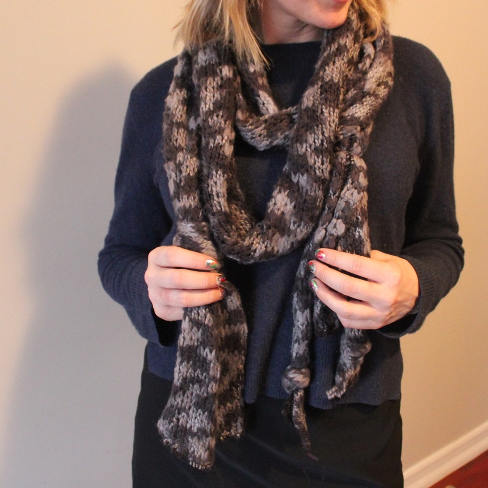 Barneys New York grey, long, skinny woven scarf